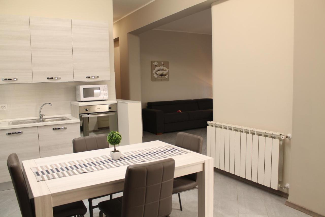 Apartments " Le Ginestre" อาชิเรอาเล ภายนอก รูปภาพ