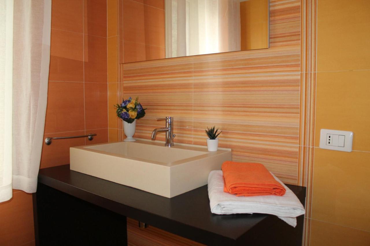 Apartments " Le Ginestre" อาชิเรอาเล ภายนอก รูปภาพ